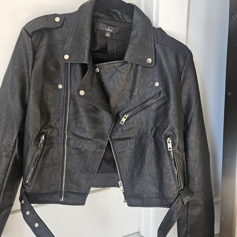 Lulu's Sleek Black Leather Moto Jacket